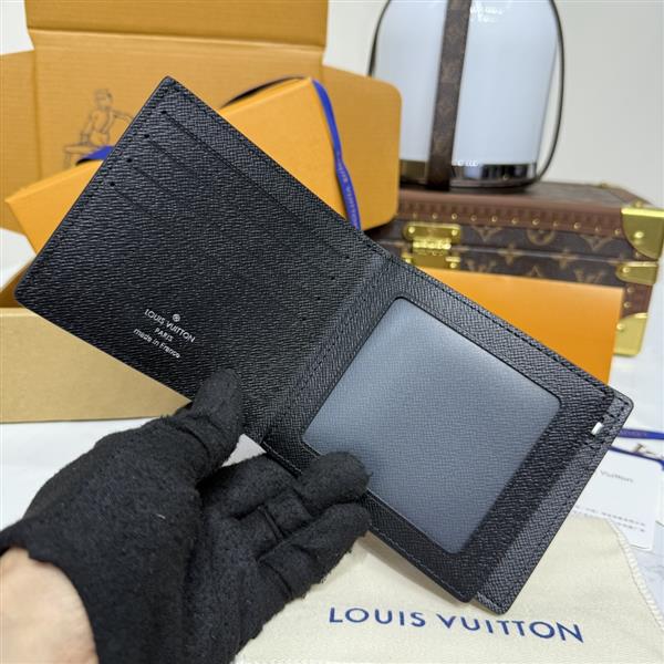 2026122105435905 620